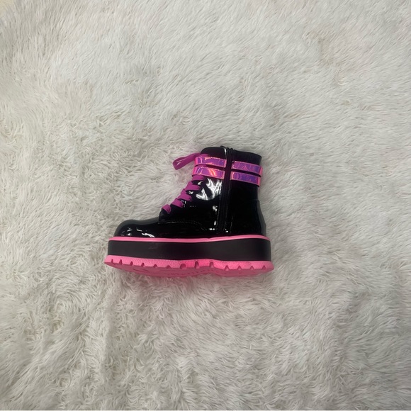 Demonia Slacker 52 Neon Pink Raver Ankle Bootie - Picture 3 of 3